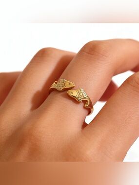 Fish Ring N2433